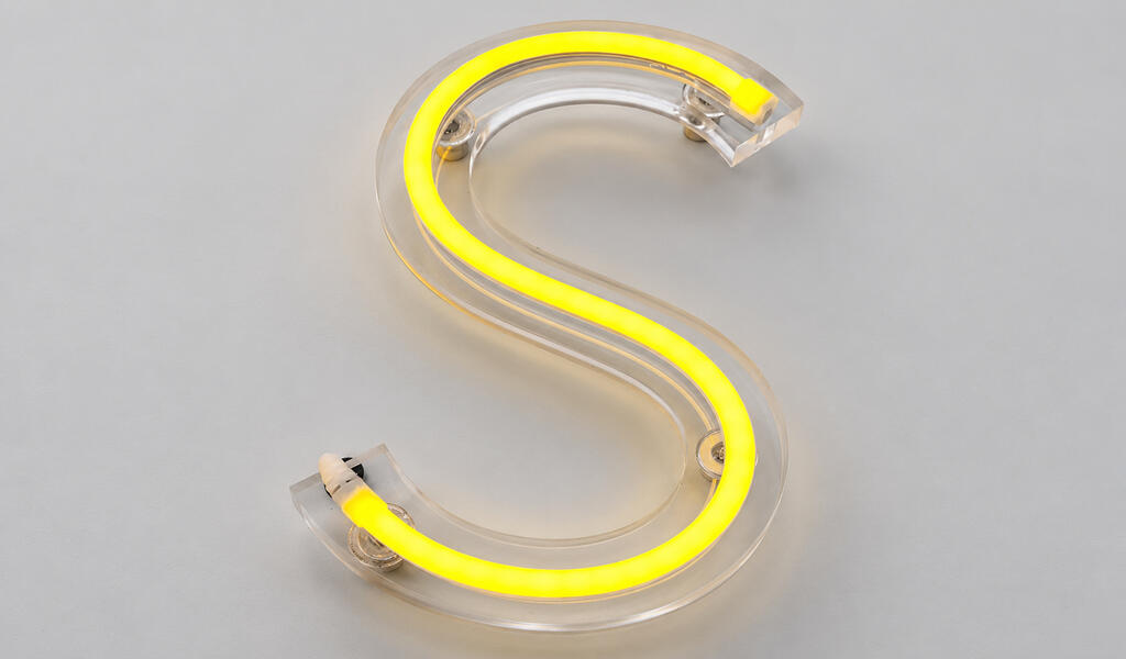 domino-sign-neon-mini-02-montage-plexi